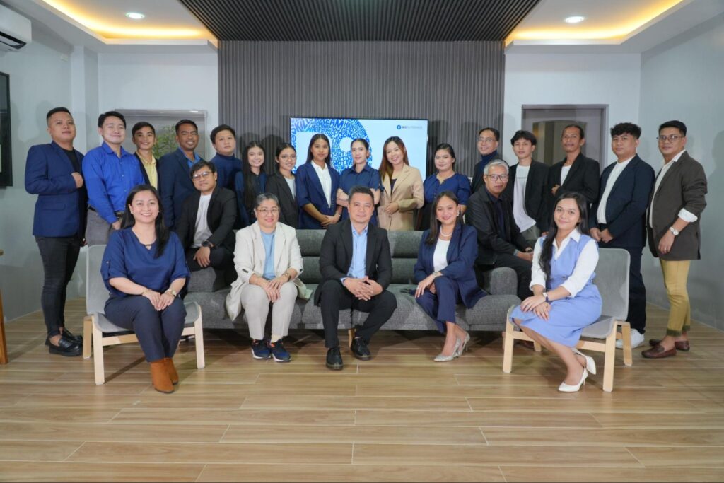 Big Outsource team, Premium Administrative, Back Office, & Call Center Services Provider